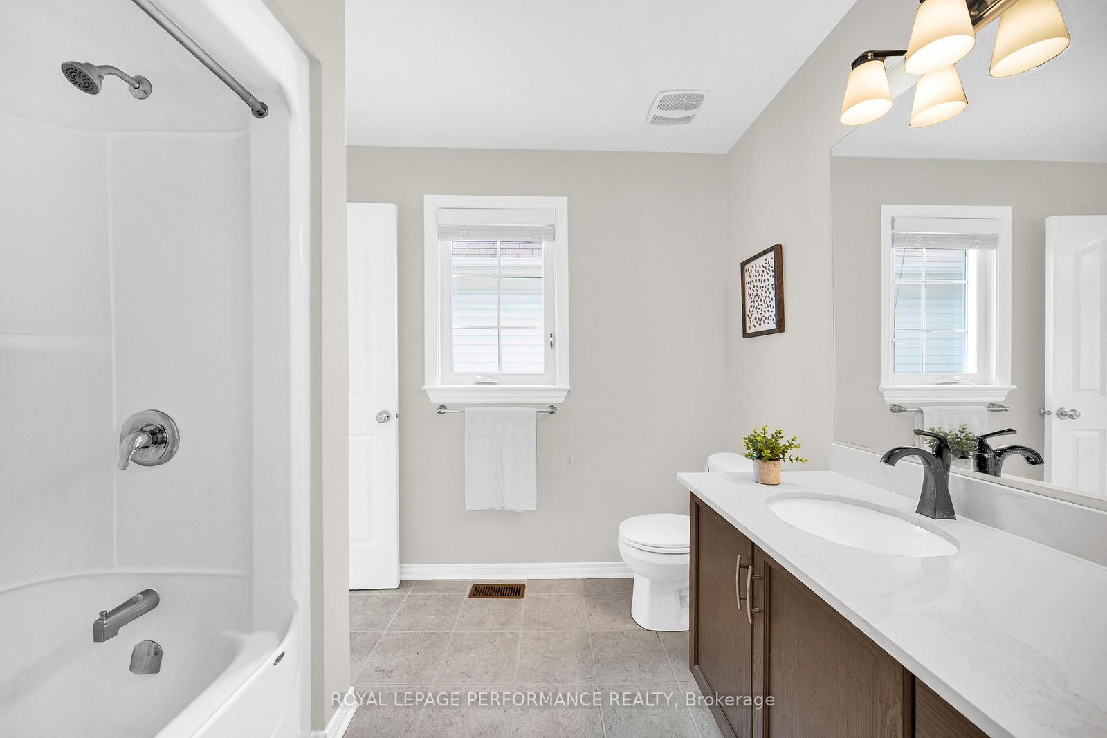 593 PINAWA Circle • Ottawa, ON photo 27