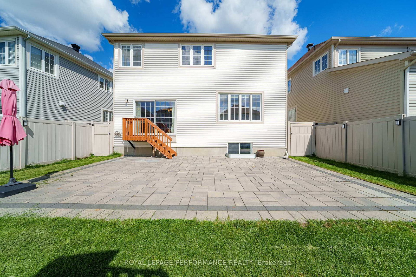 593 PINAWA Circle • Ottawa, ON photo 35