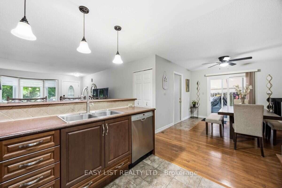 1234 Thistledown Avenue • Sarnia, ON photo 10