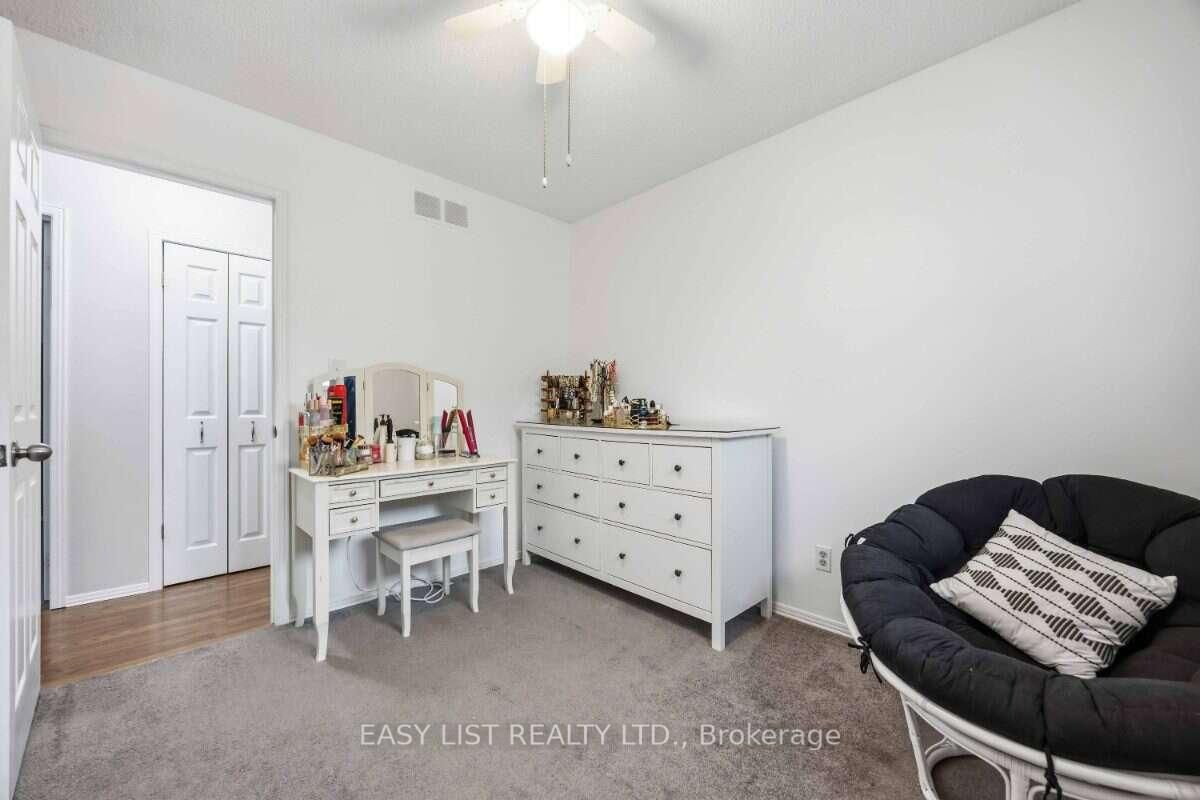 1234 Thistledown Avenue • Sarnia, ON photo 14