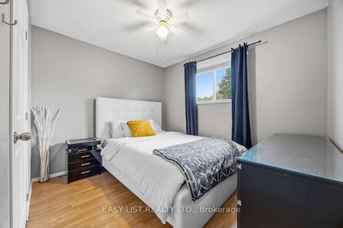 1234 Thistledown Avenue • Sarnia, ON photo 18