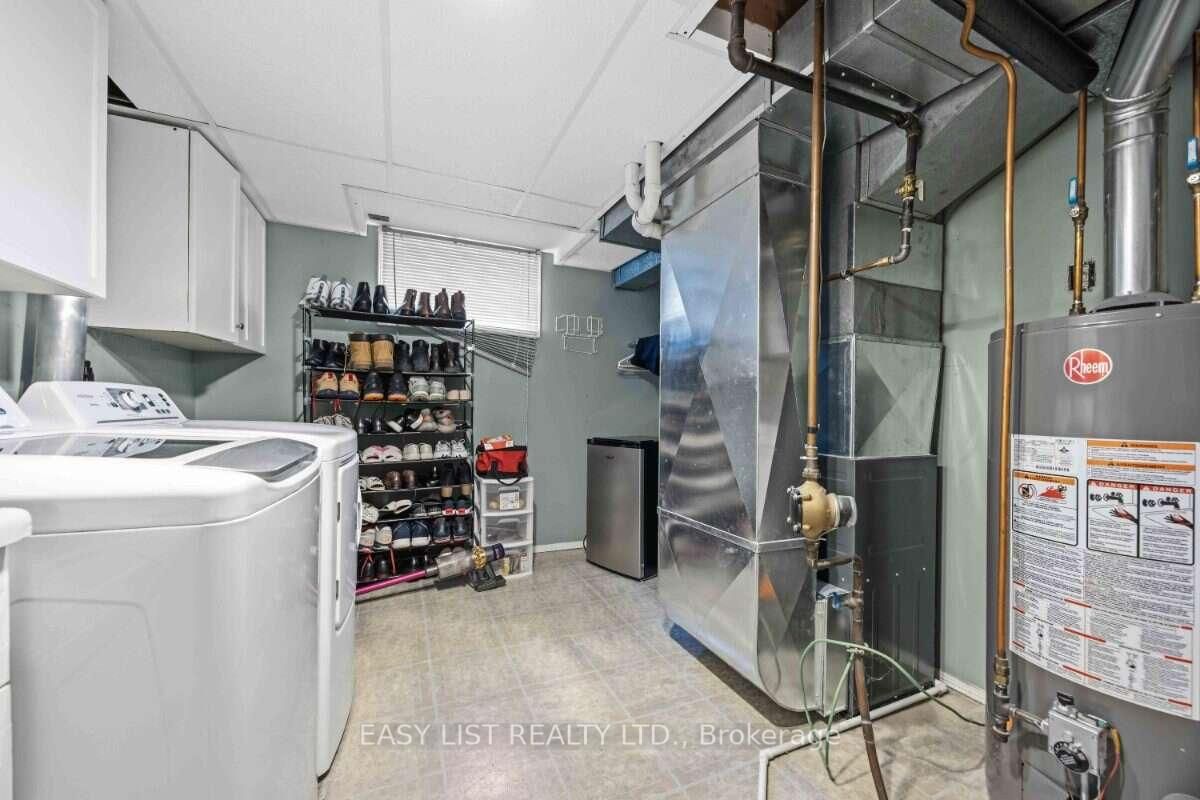 1234 Thistledown Avenue • Sarnia, ON photo 28
