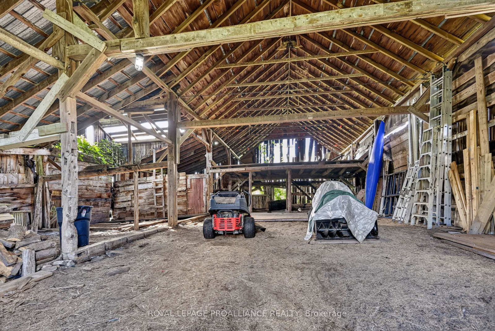 6650 McLeansville Road • Augusta, ON photo 37