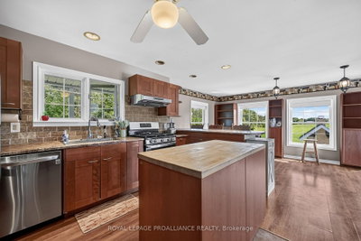 6650 McLeansville Road • Augusta, ON photo 4