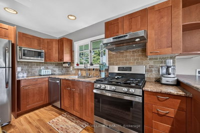 6650 McLeansville Road • Augusta, ON photo 5