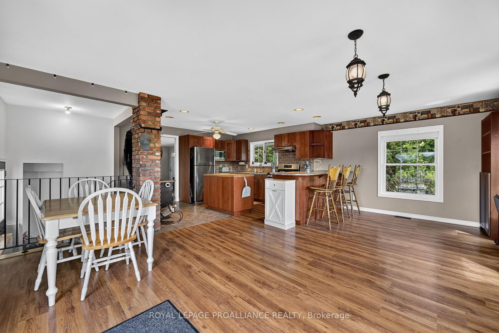 6650 McLeansville Road • Augusta, ON photo 9