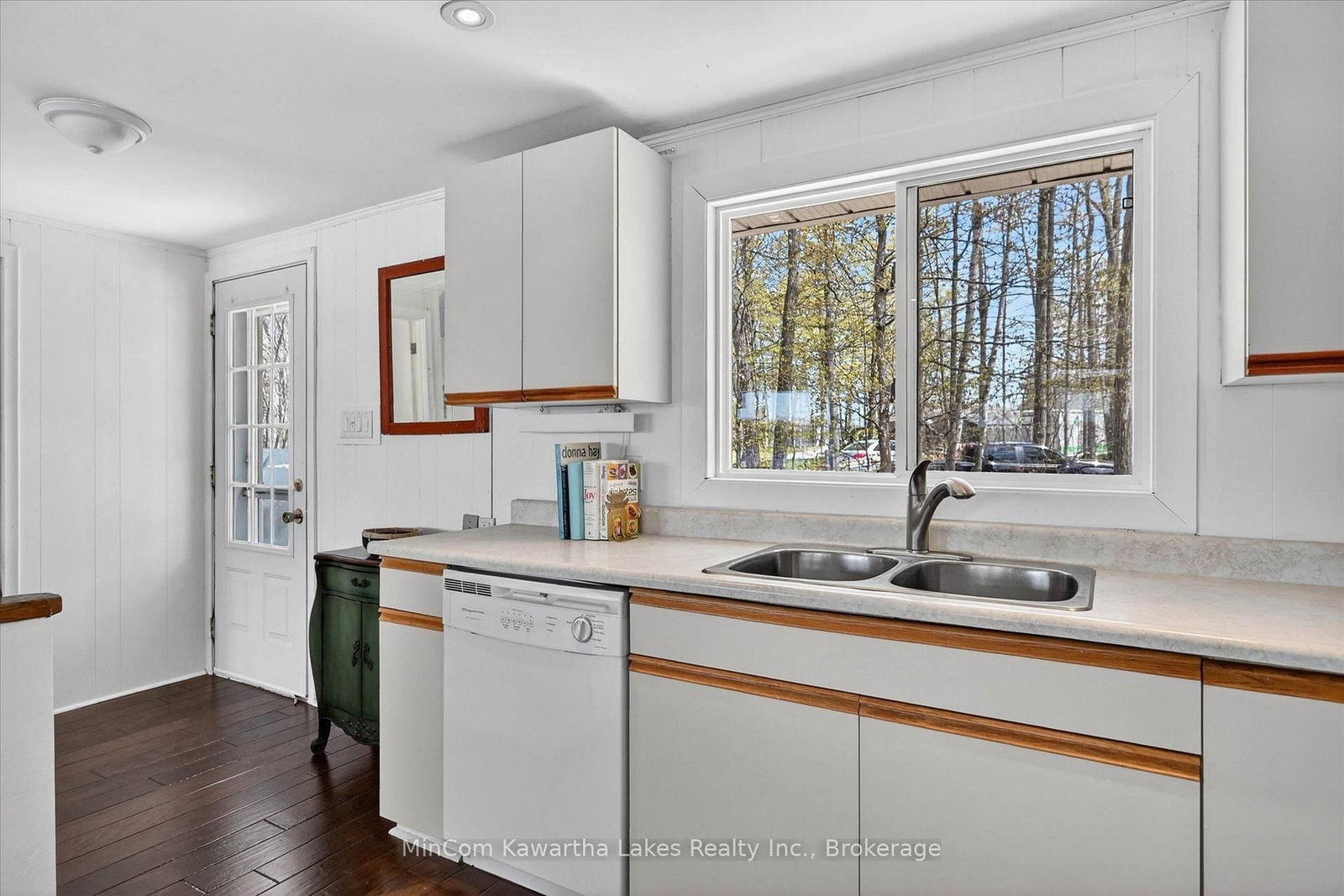 54 Woodland Trail • Trent Lakes, ON photo 14