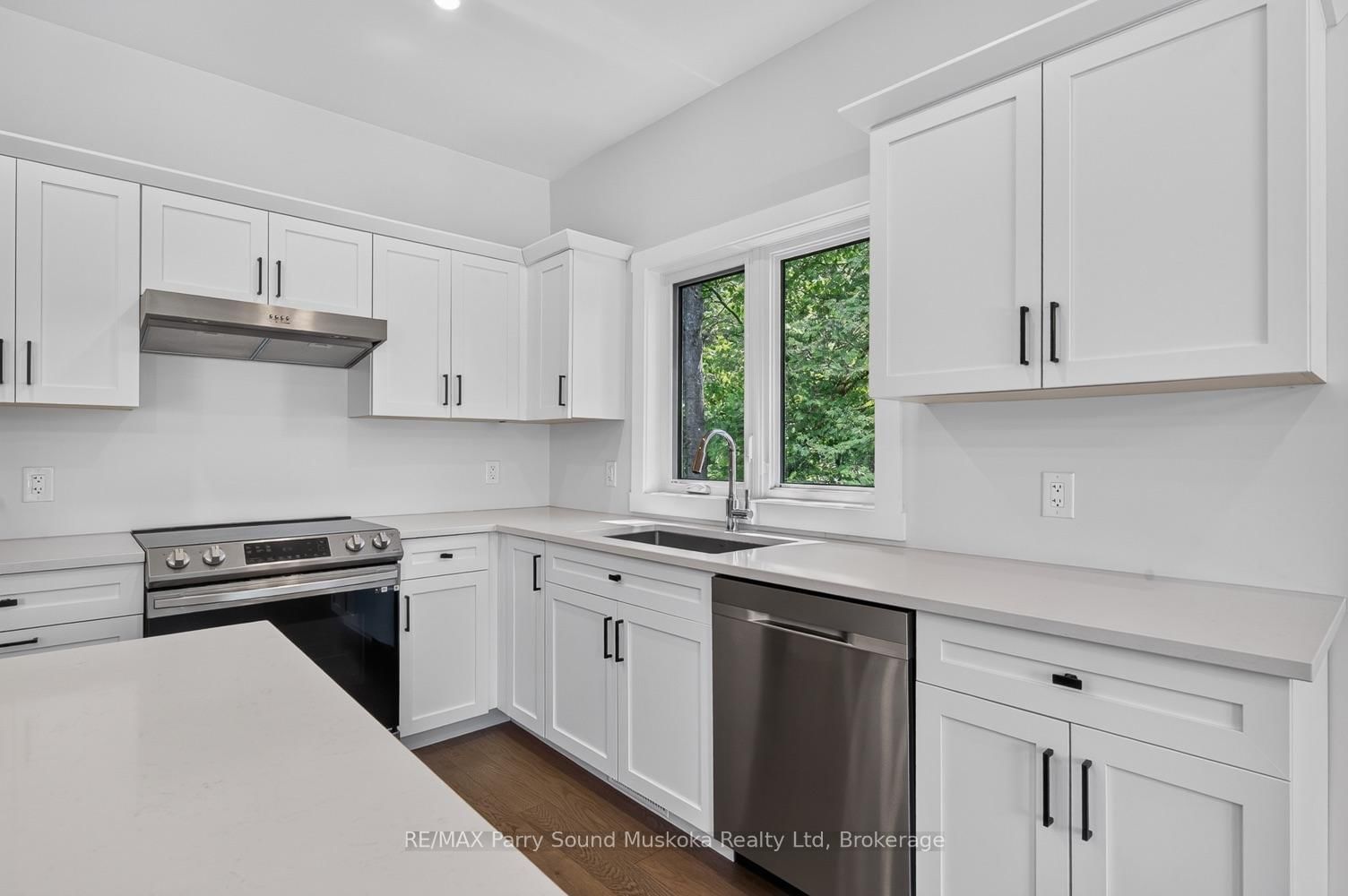10 Glenrock Road • McDougall, ON photo 9