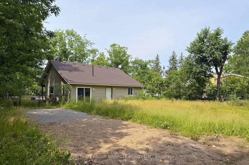 2 Oakwood Drive