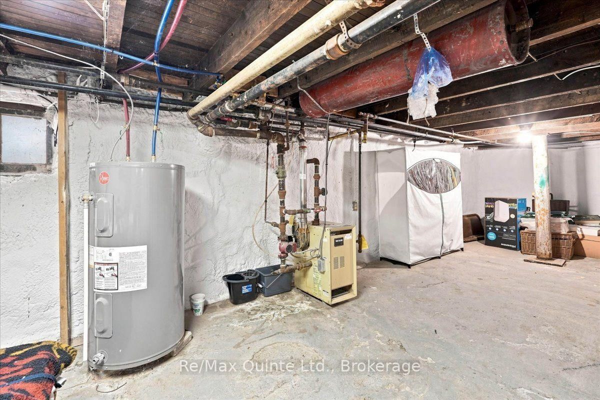 95 Victoria Avenue • Belleville, ON photo 32