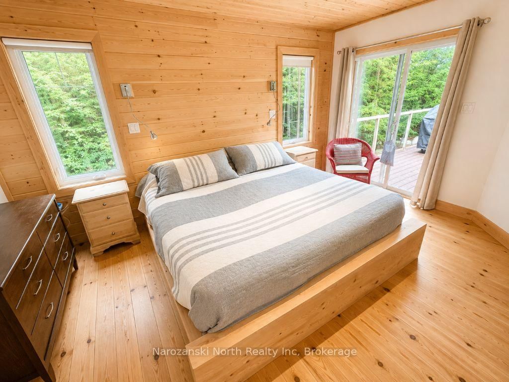 836 J carlyle lake Road • Killarney, ON photo 14