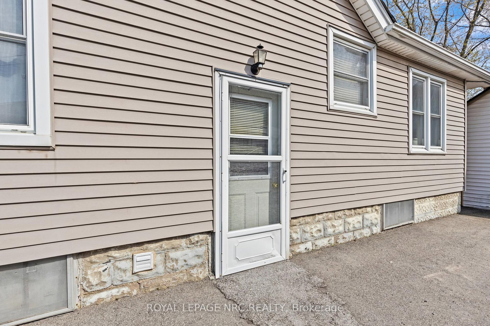 6504 Monroe Street • Niagara Falls, ON photo 19