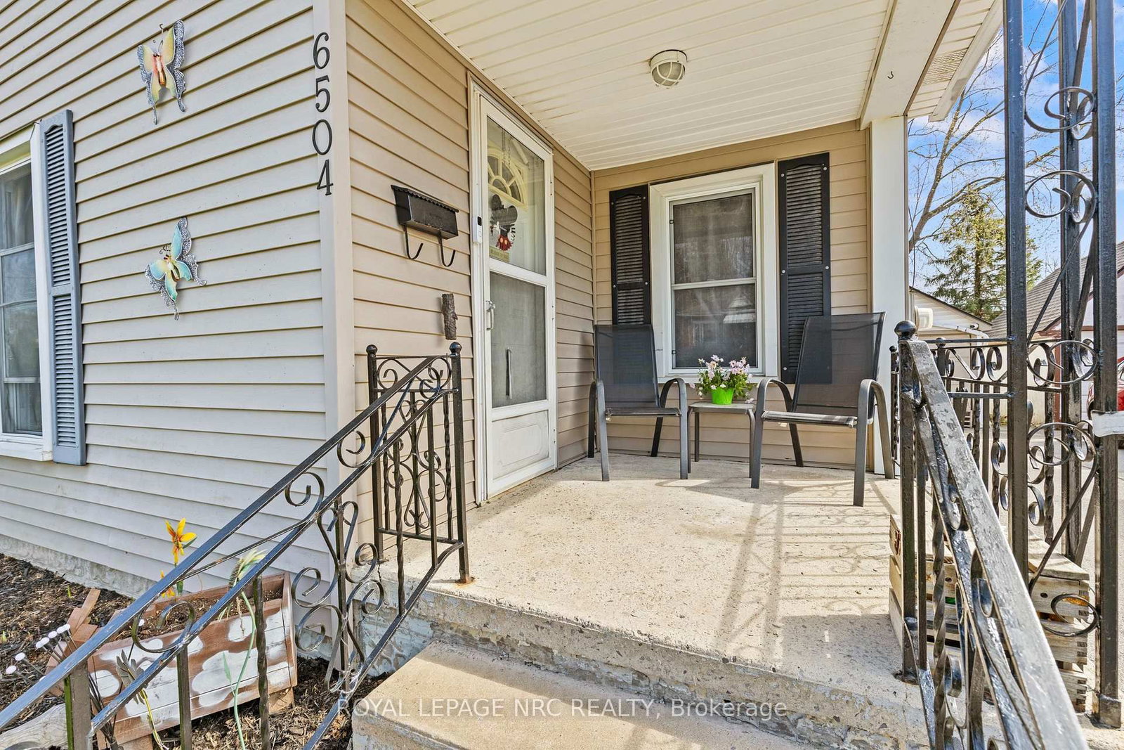 6504 Monroe Street • Niagara Falls, ON photo 4
