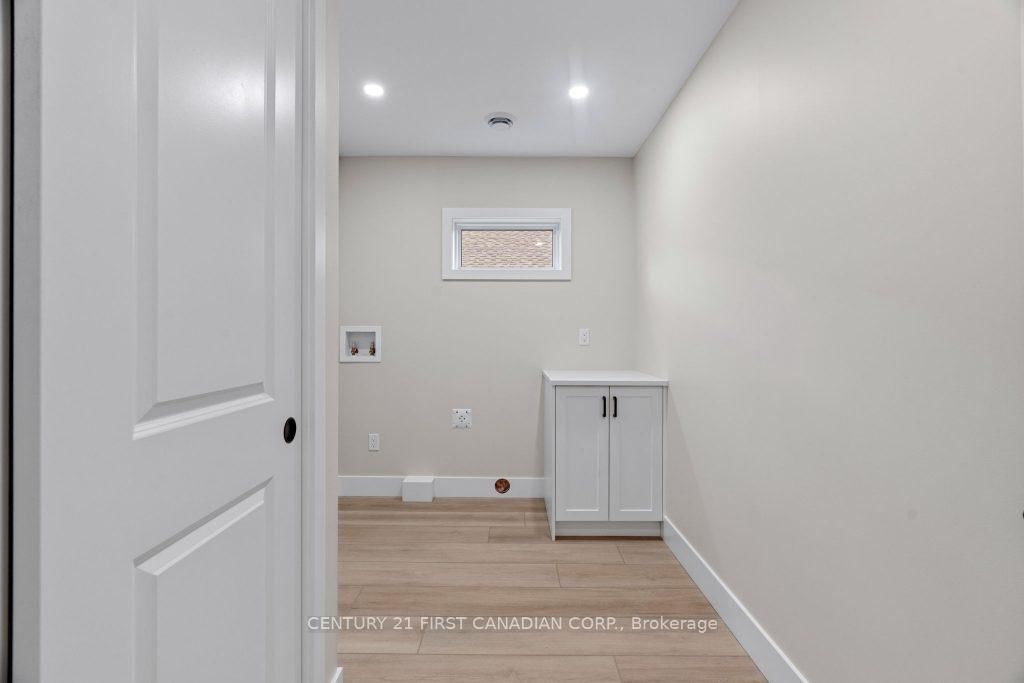 91 Victoria Avenue E • South Huron, ON photo 23