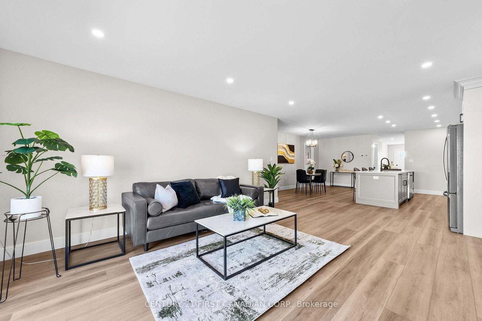107 Victoria Avenue E • South Huron, ON photo 14