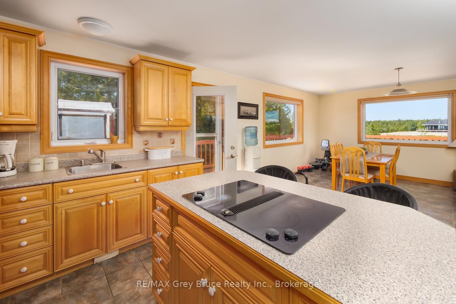 68 Bayshore Avenue S • Northern Bruce Peninsula, ON photo 28