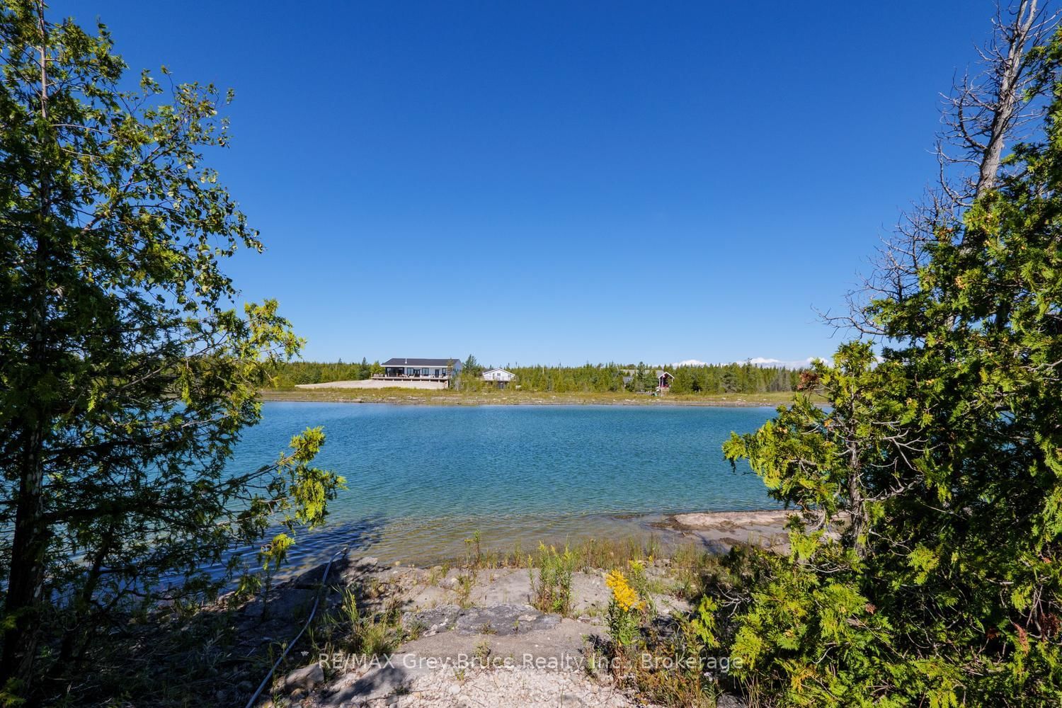 68 Bayshore Avenue S • Northern Bruce Peninsula, ON photo 5