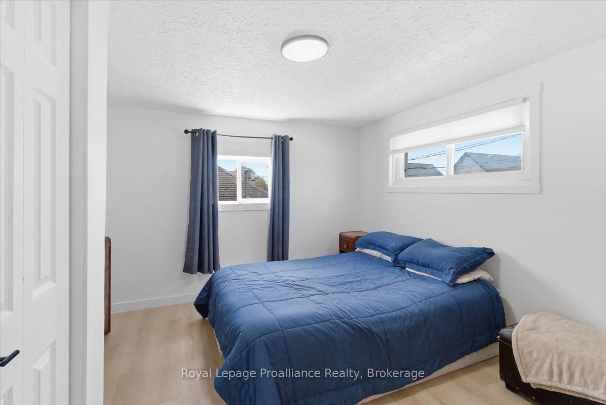 19 Boswell Street • Belleville, ON photo 28
