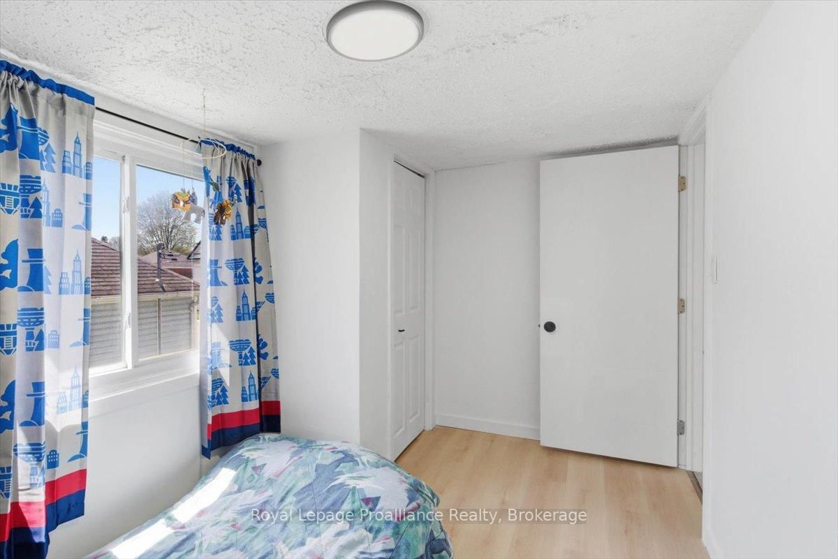 19 Boswell Street • Belleville, ON photo 37