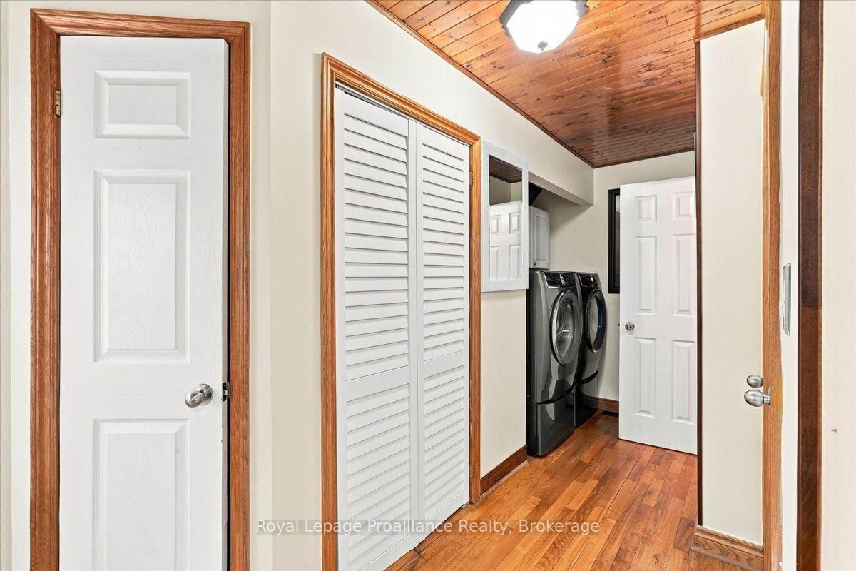 189 Church Street • Stirling, ON photo 11