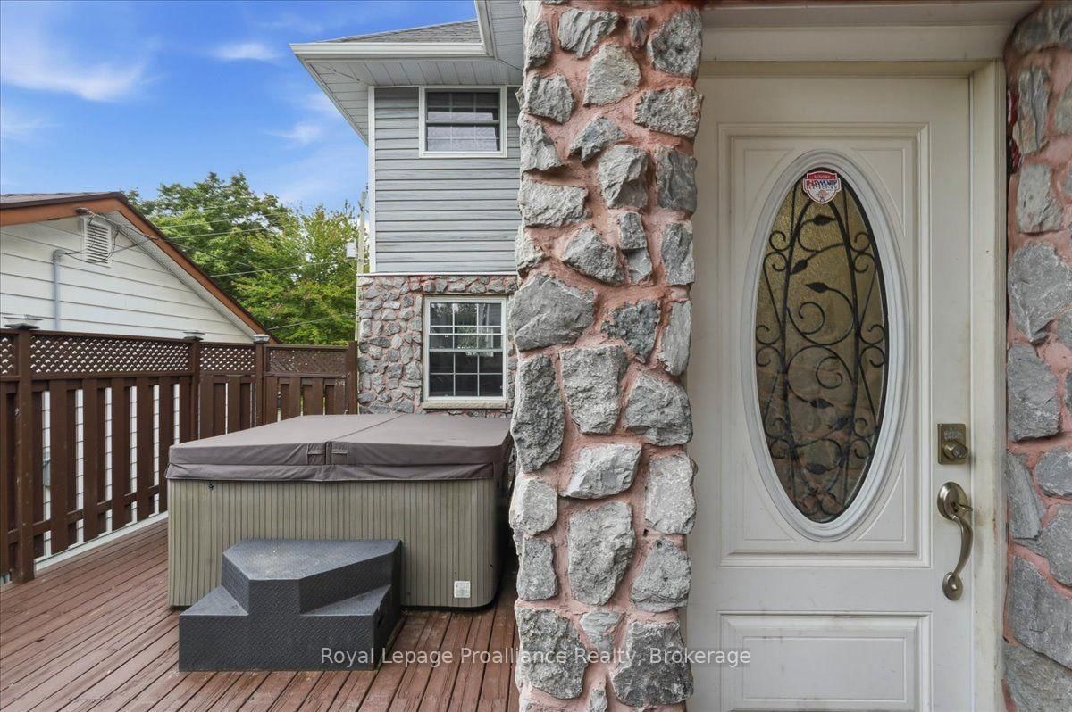 189 Church Street • Stirling, ON photo 42