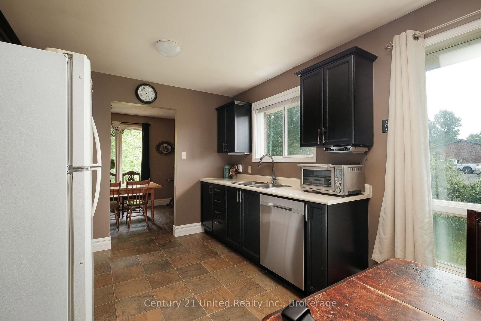1118 5th Line • Selwyn, ON photo 11