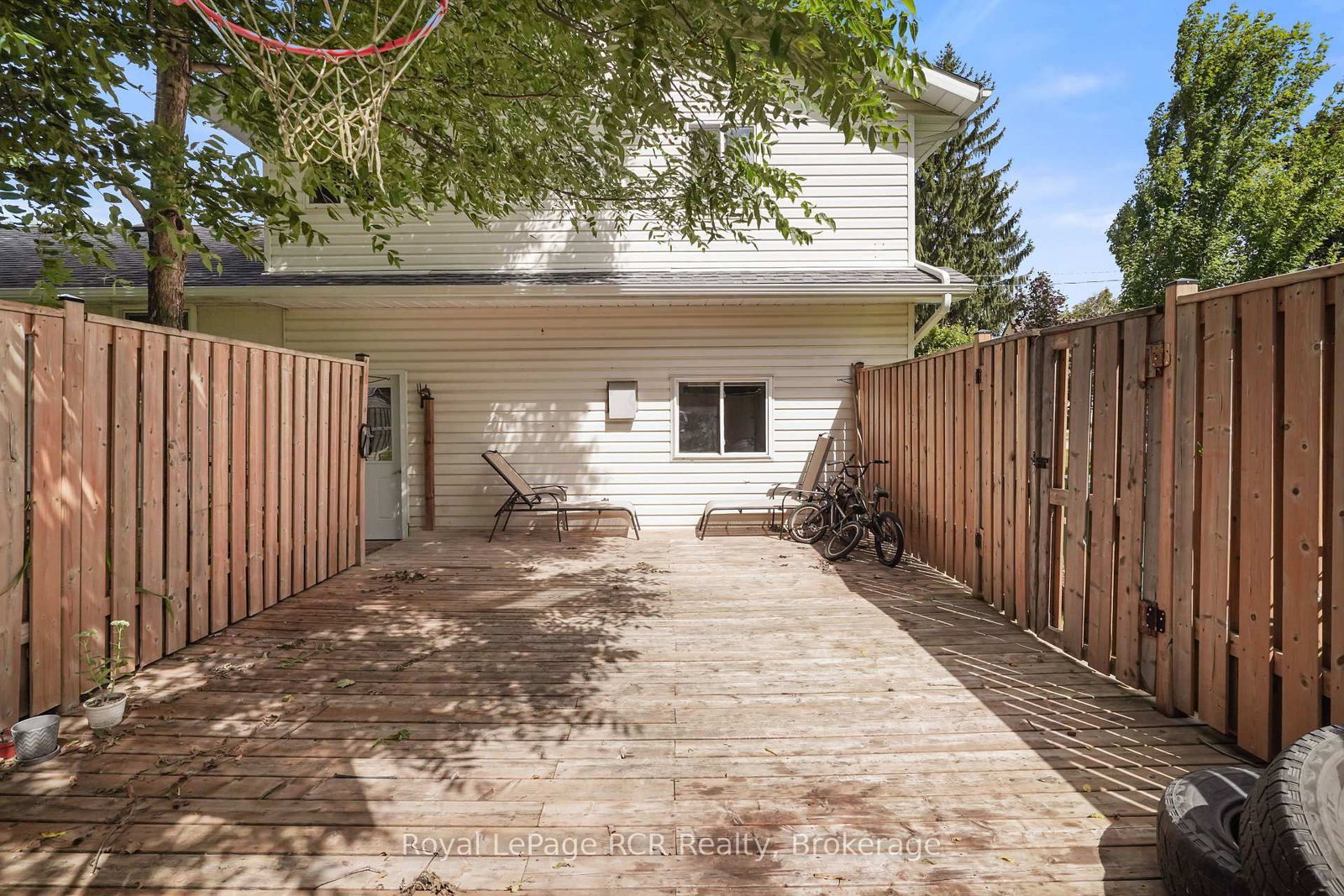 1060 Church Street • Waterloo, ON photo 38