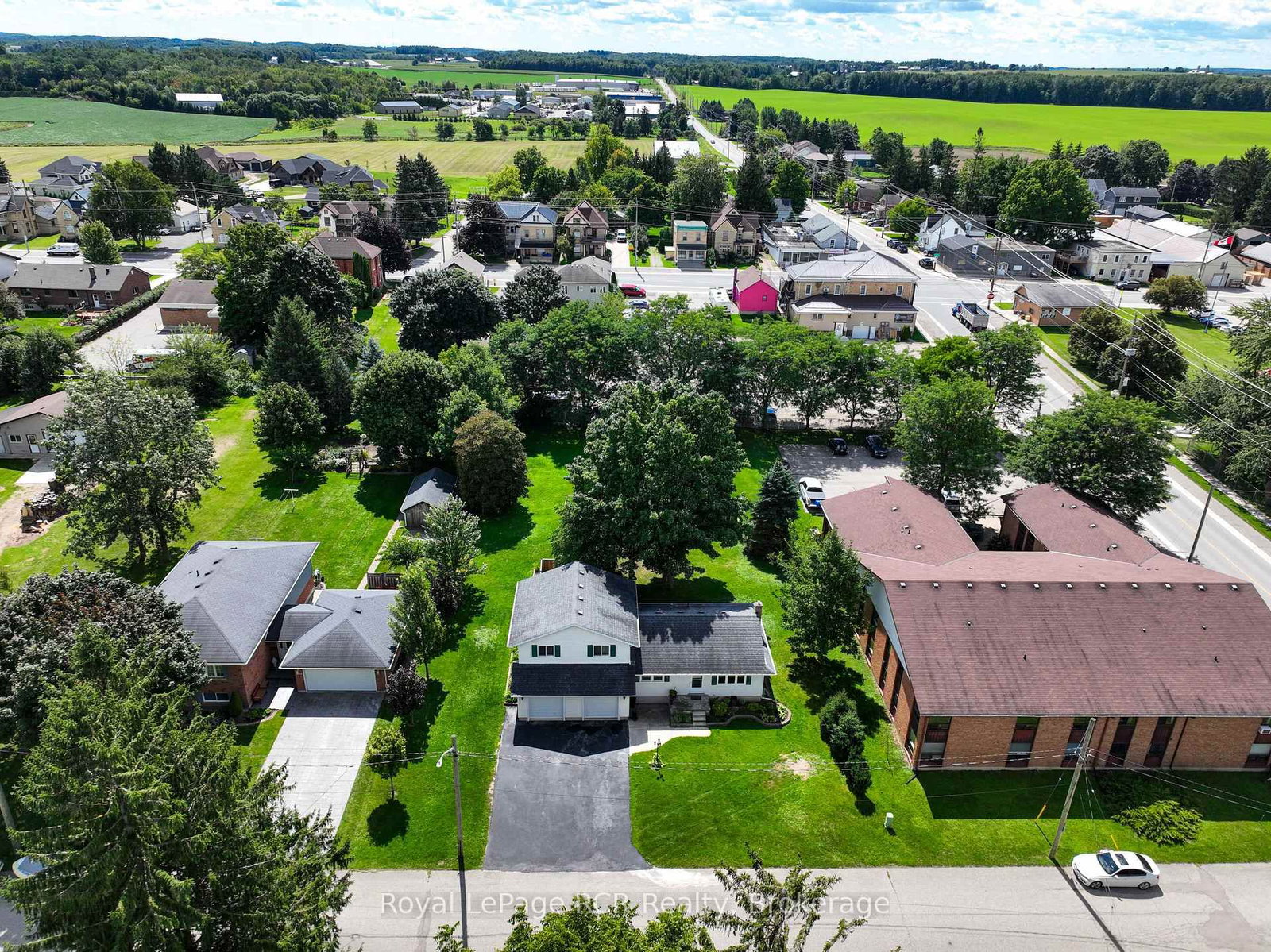 1060 Church Street • Waterloo, ON photo 44
