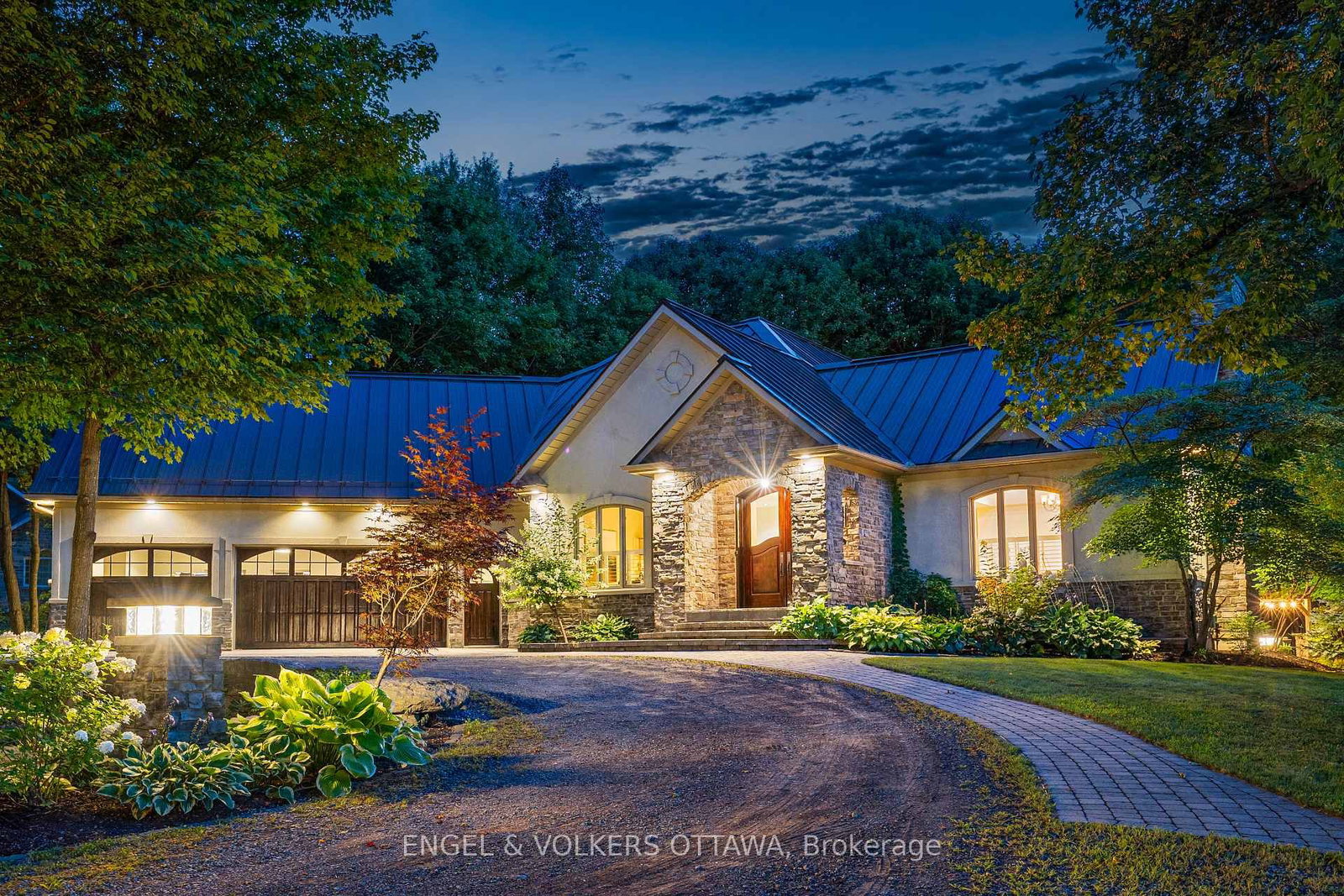 6 Marchvale Drive • Ottawa, ON photo 1