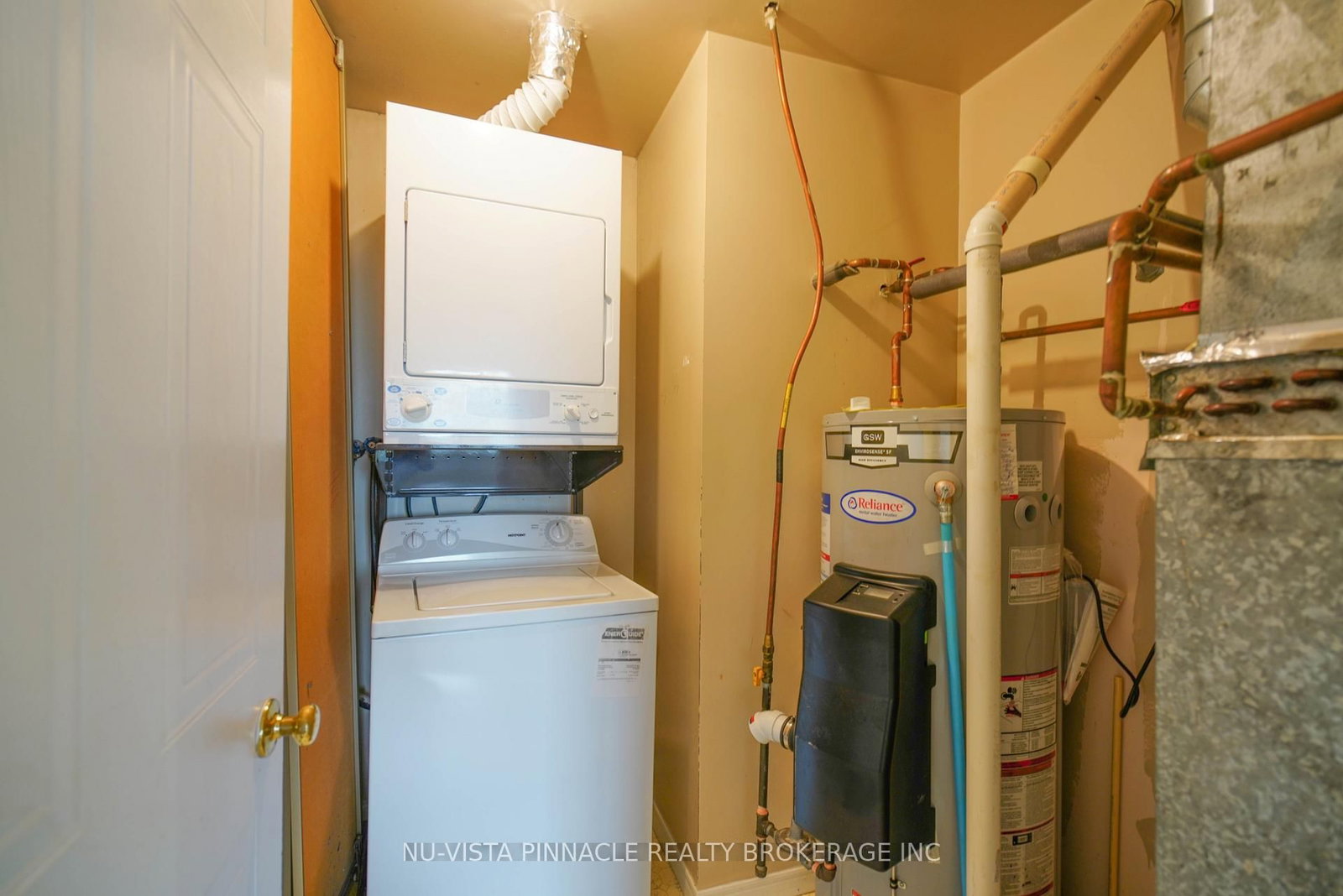 30 Chapman Court • #406 • London North, ON photo 12