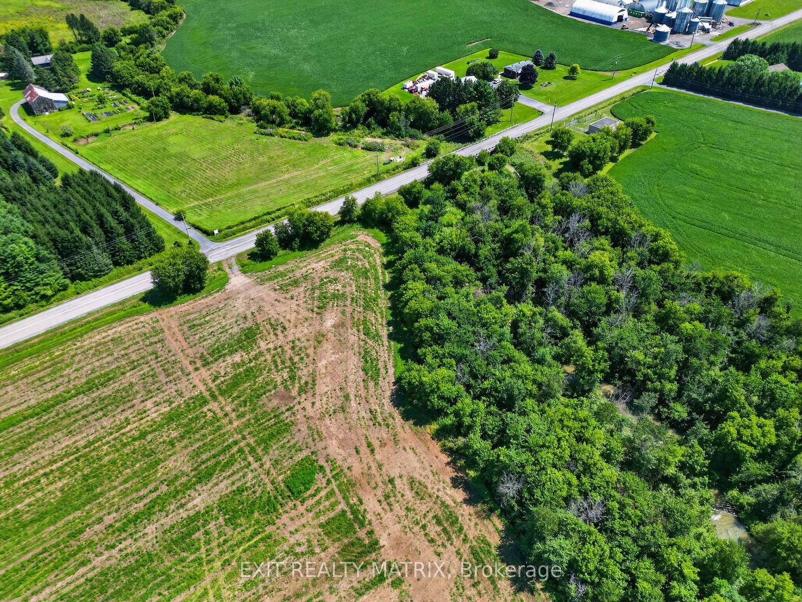 0000 MacDonald Road • Russell, ON photo 11
