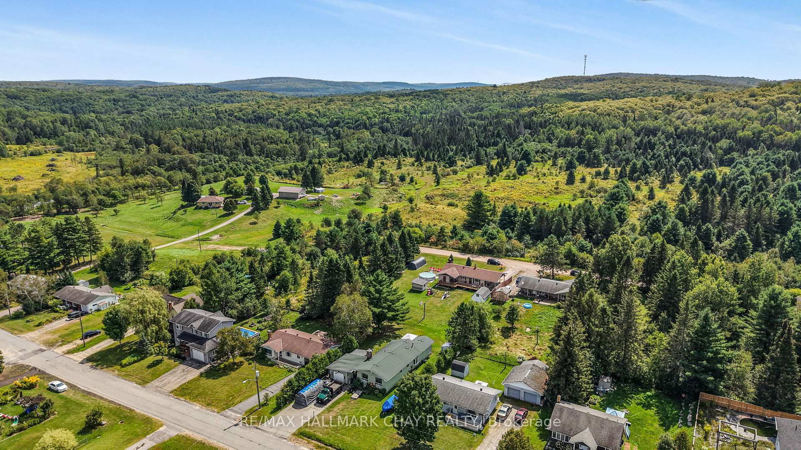 25 John Street • Burk's Falls, ON photo 6