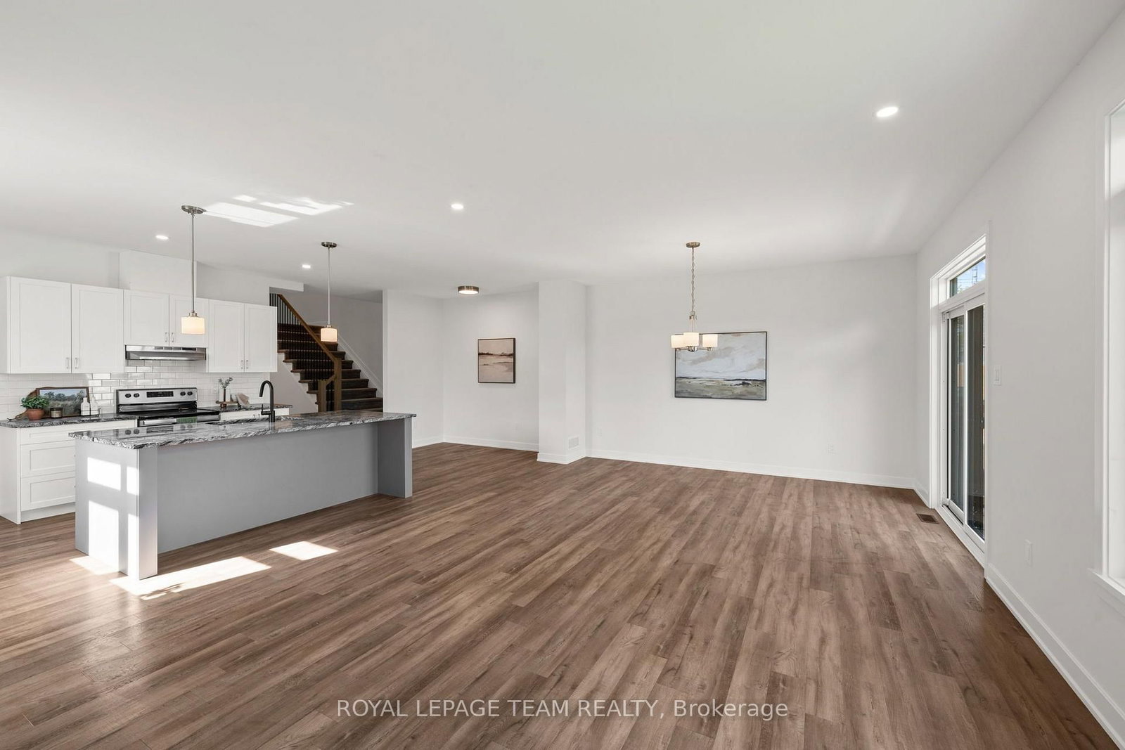 188 ADELAIDE Street • Almonte, ON photo 19