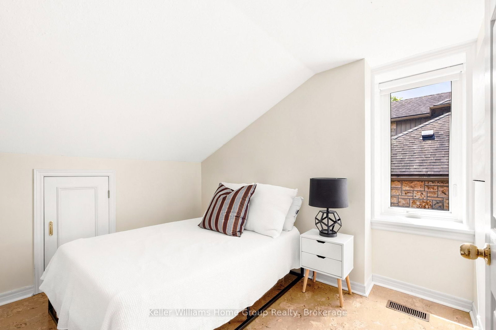 61 Essex Street • Guelph, ON photo 23