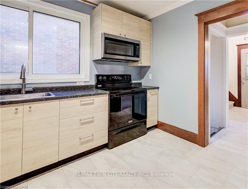 156 GLASGOW Street • Kitchener, ON photo 14
