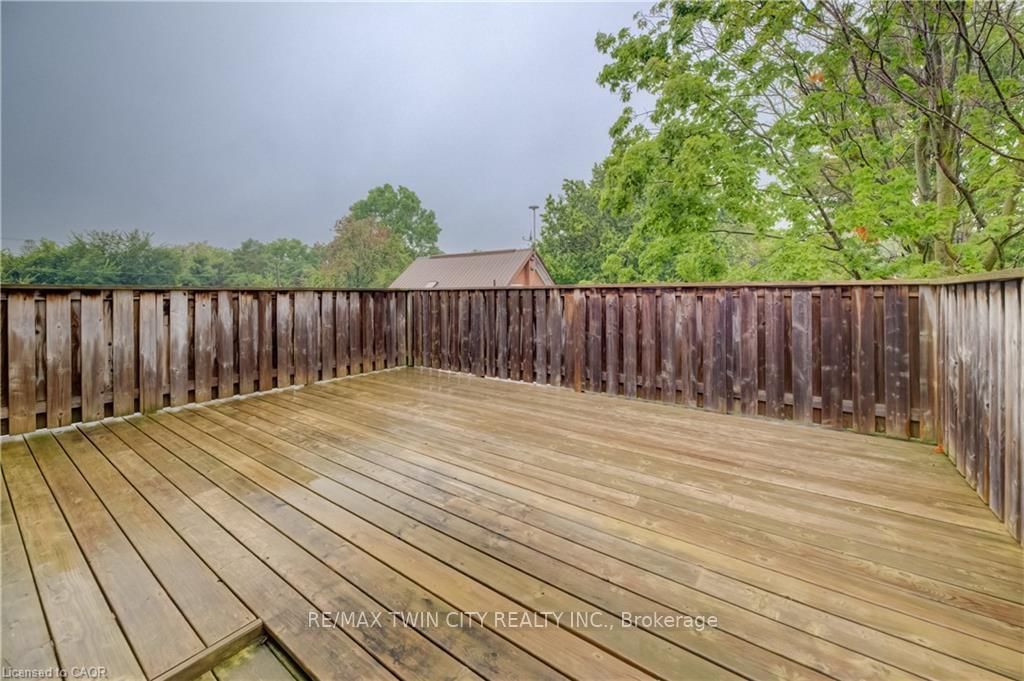 156 GLASGOW Street • Kitchener, ON photo 20
