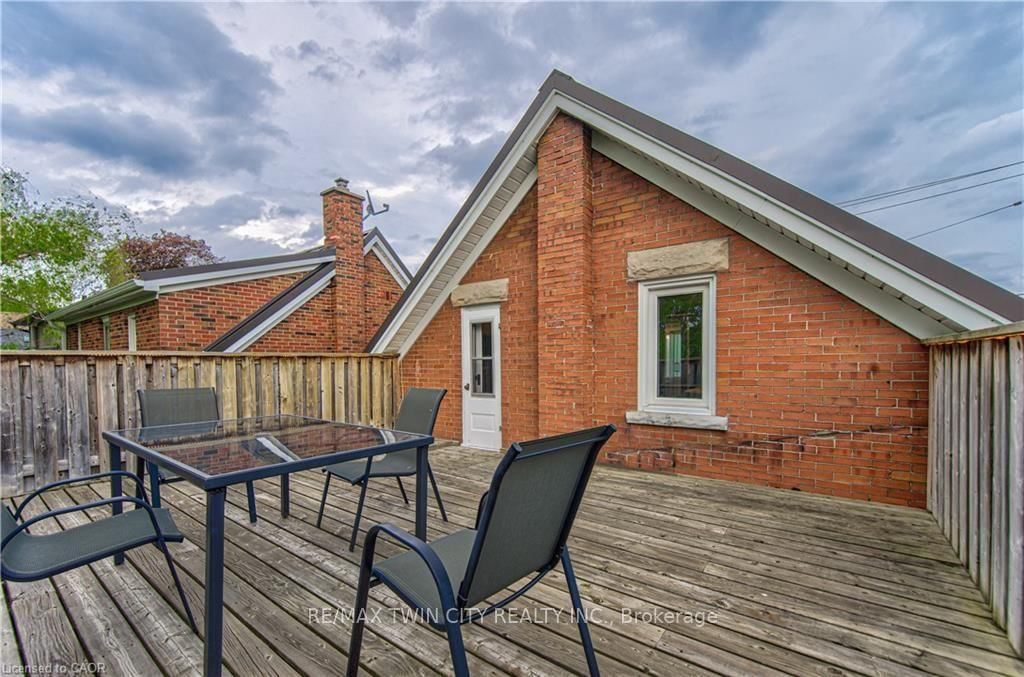 156 GLASGOW Street • Kitchener, ON photo 33