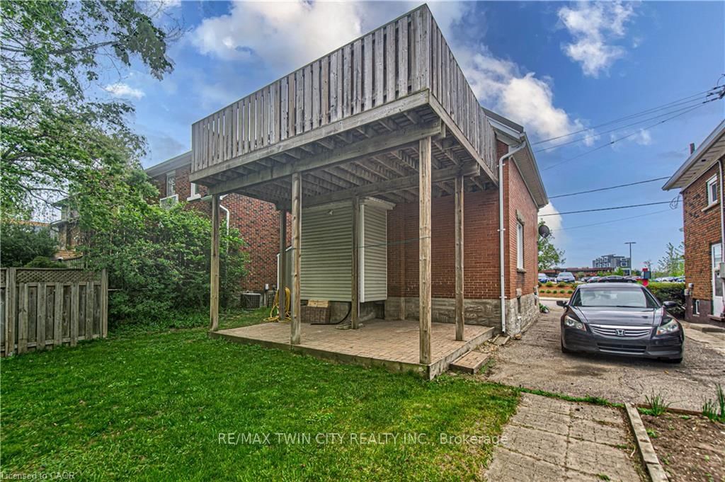 156 GLASGOW Street • Kitchener, ON photo 39
