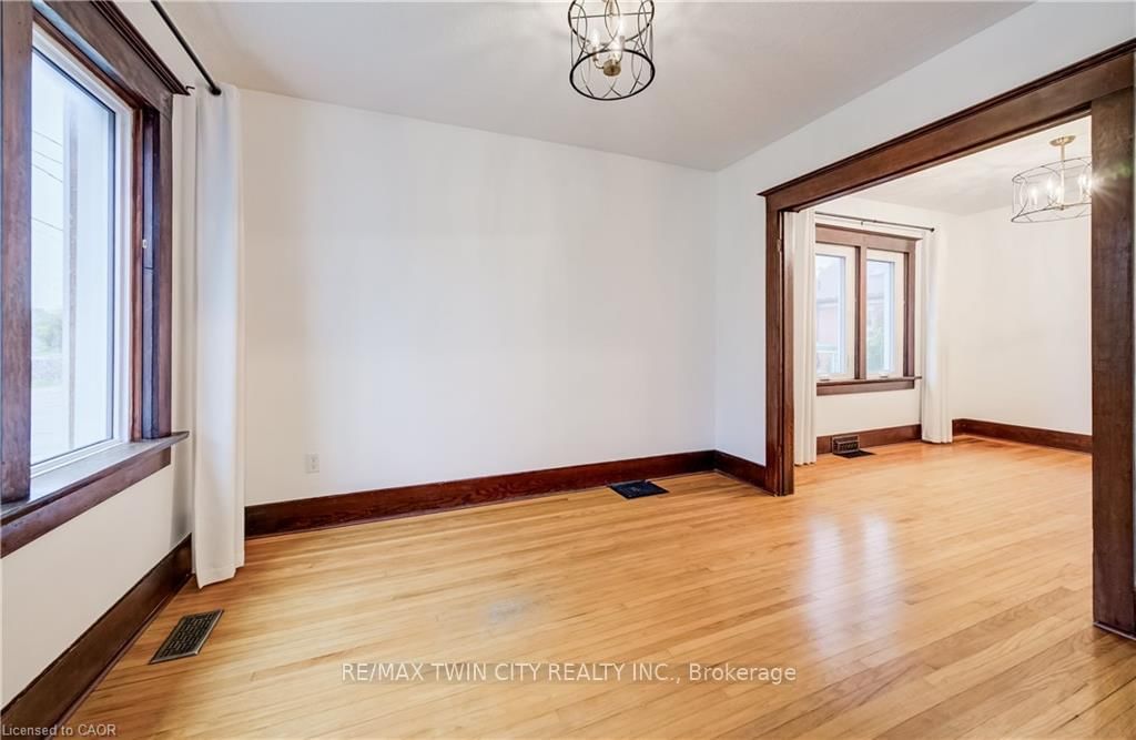 156 GLASGOW Street • Kitchener, ON photo 5
