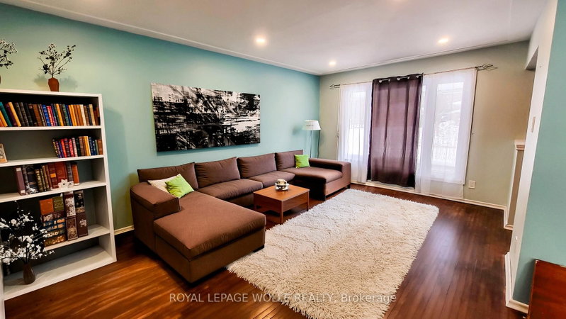 11 Duncairn Ave photo 4