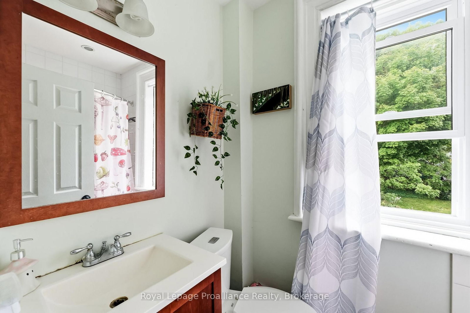 177 Stuart Street • Cobourg, ON photo 33