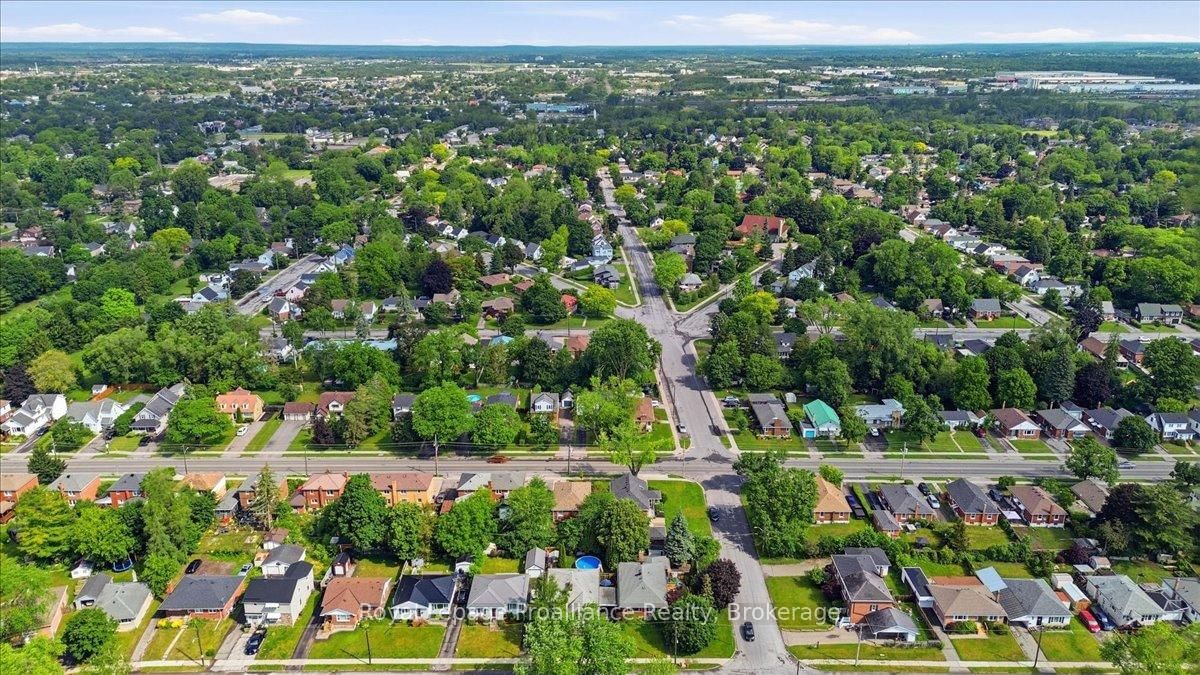 337 Bridge Street E • Belleville, ON photo 48