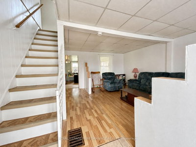 232 Regent Street • Hawkesbury, ON photo 2