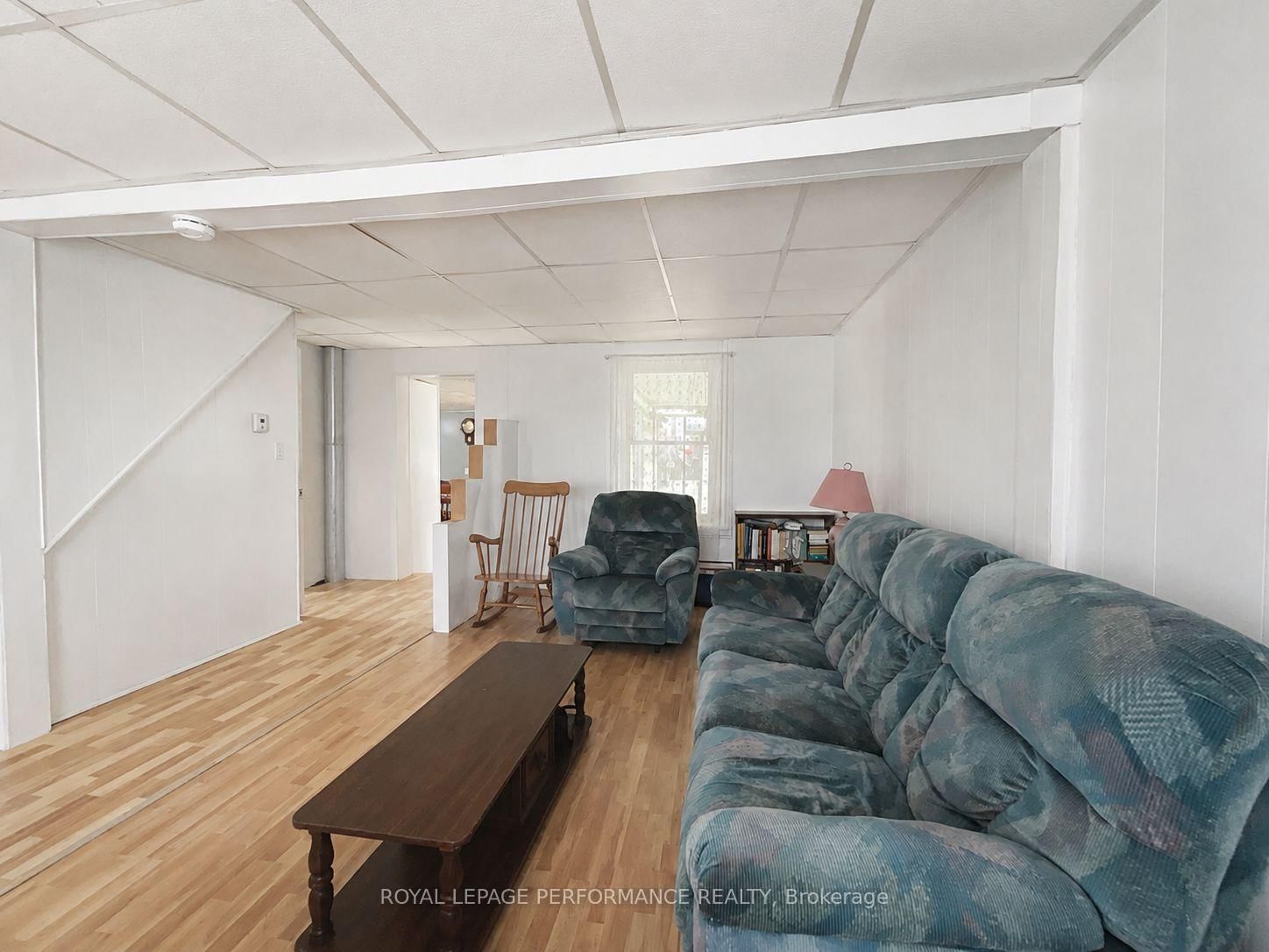 232 Regent Street • Hawkesbury, ON photo 3