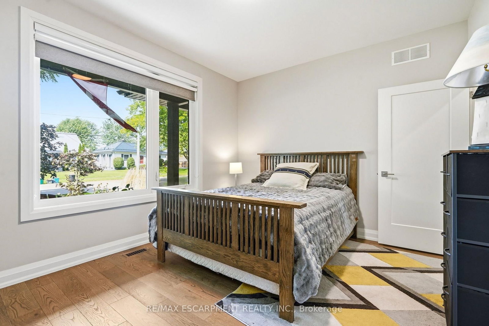 42 Carlton Avenue • Welland, ON photo 23