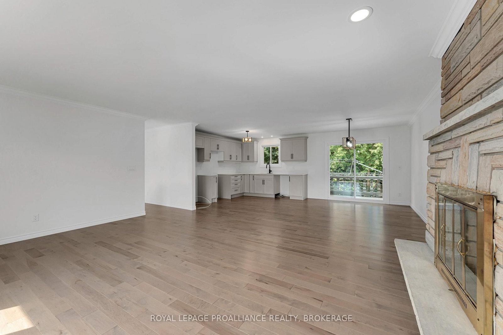 14 Baker Street • Kingston, ON photo 11
