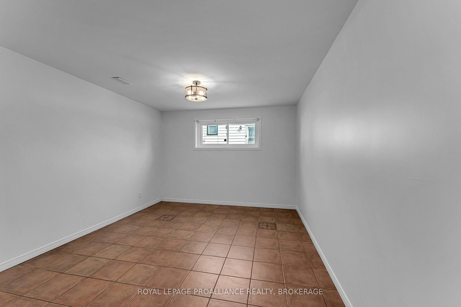 14 Baker Street • Kingston, ON photo 31