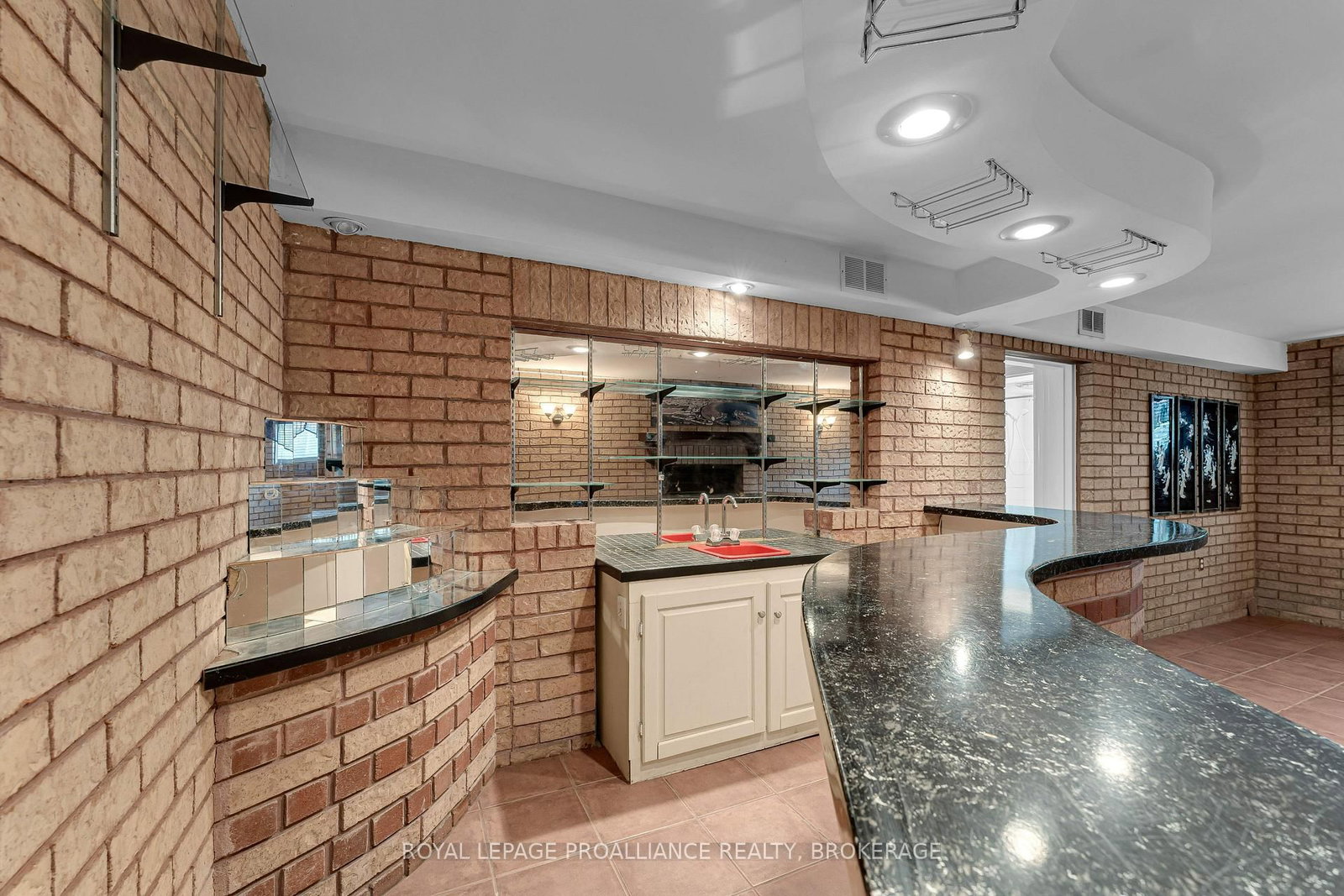 14 Baker Street • Kingston, ON photo 39