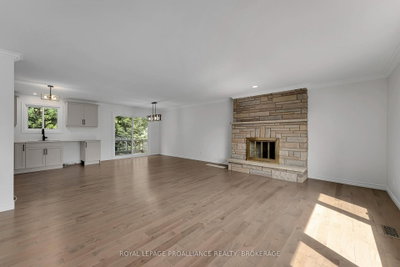14 Baker Street • Kingston, ON photo 8