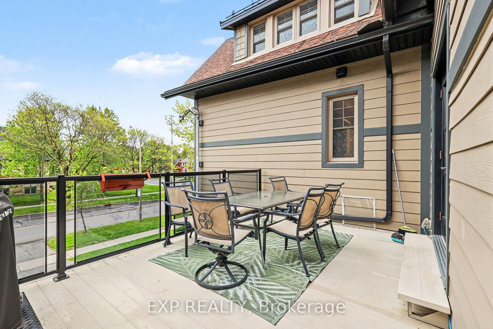 559 Parkdale Avenue • Ottawa, ON photo 22